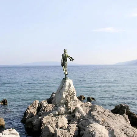 Appartamento With A Parking Space - 7868 *